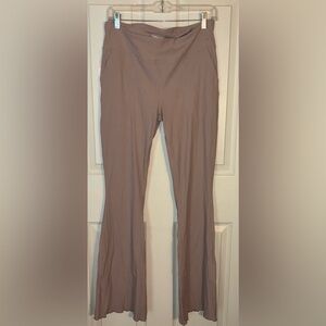NWT Outdoor Voices pants